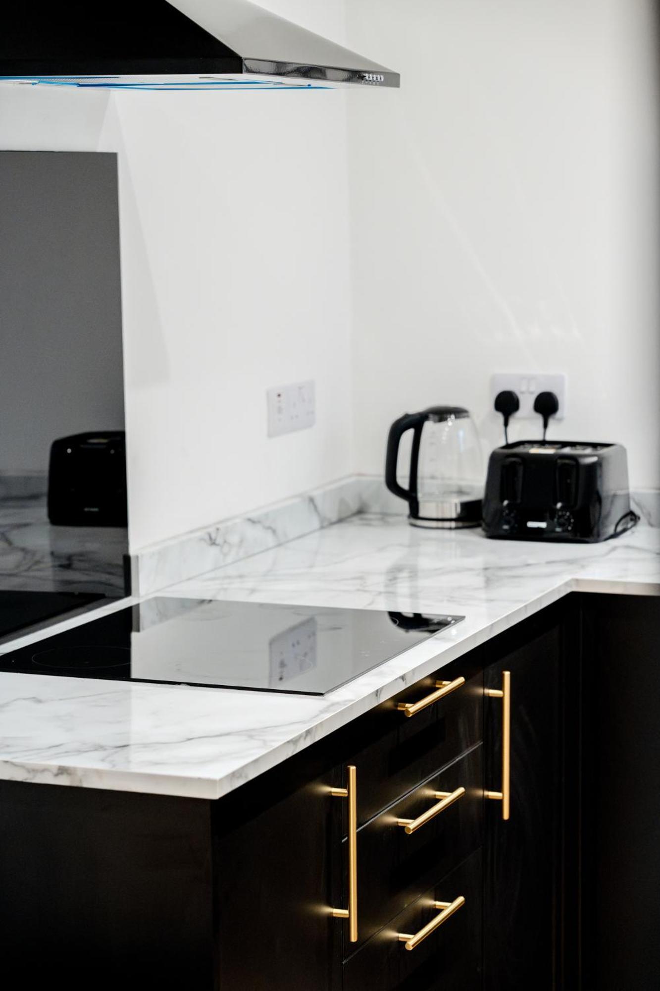 Modern 3br - Private Parking - Tv In Every Bedroom Casa de Férias Swansea